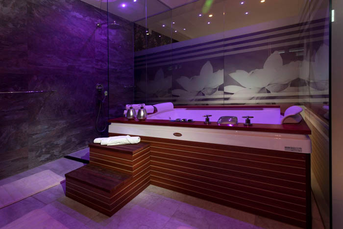 Spa suite with a sea view